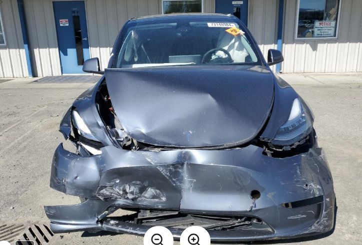 Tesla model Y 2023 dual motor