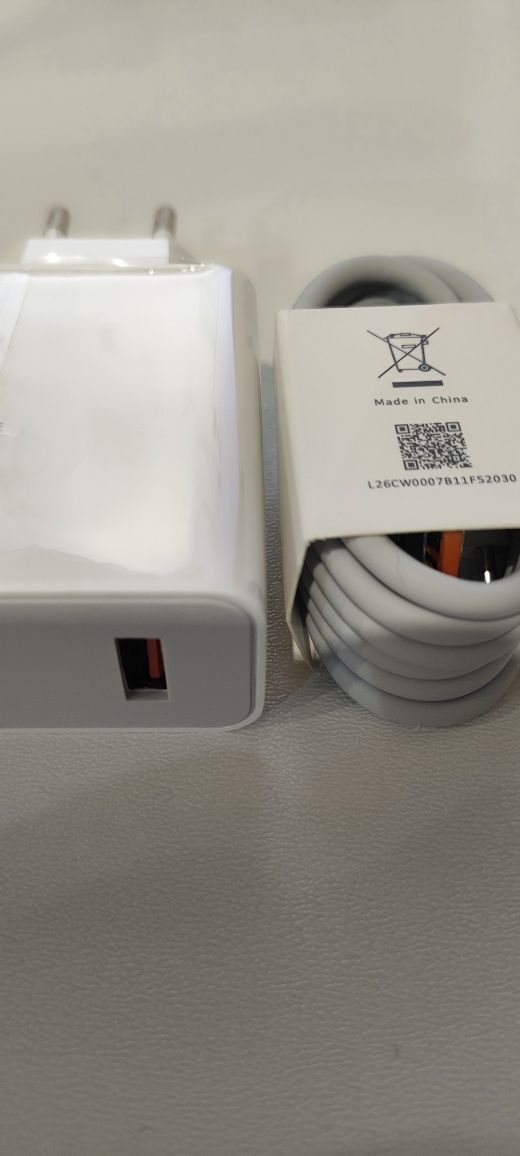 Szybka, solidna ładowarka dedykowana Xiaomi, kabel 1m.