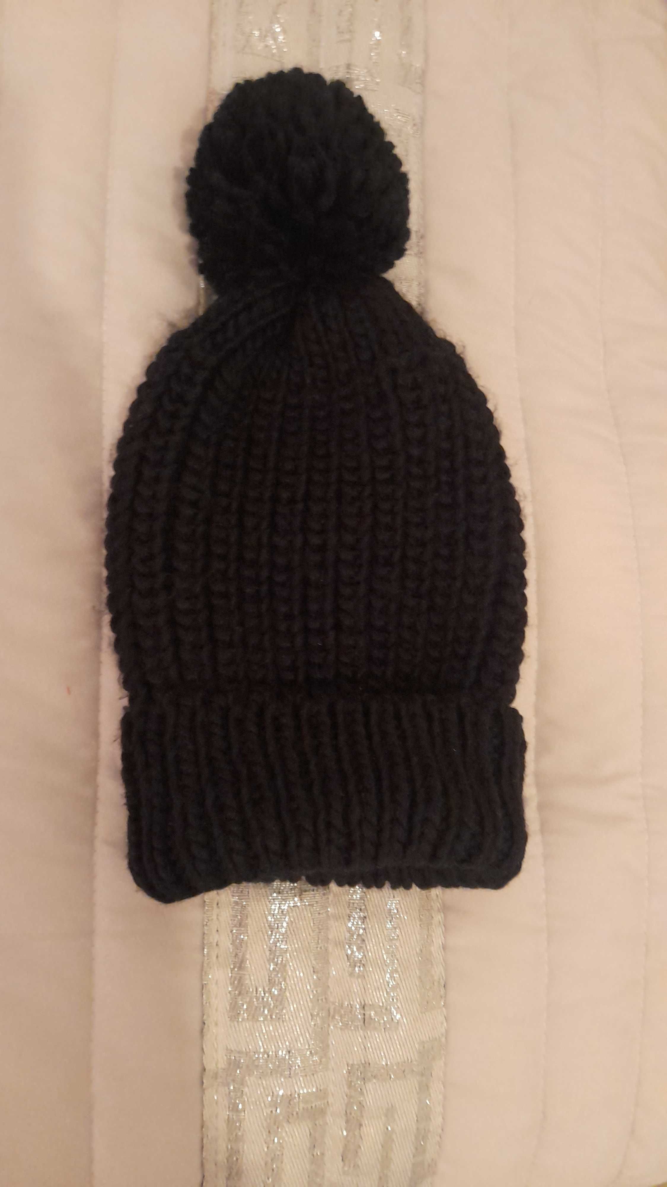 Gorro preto - feminino