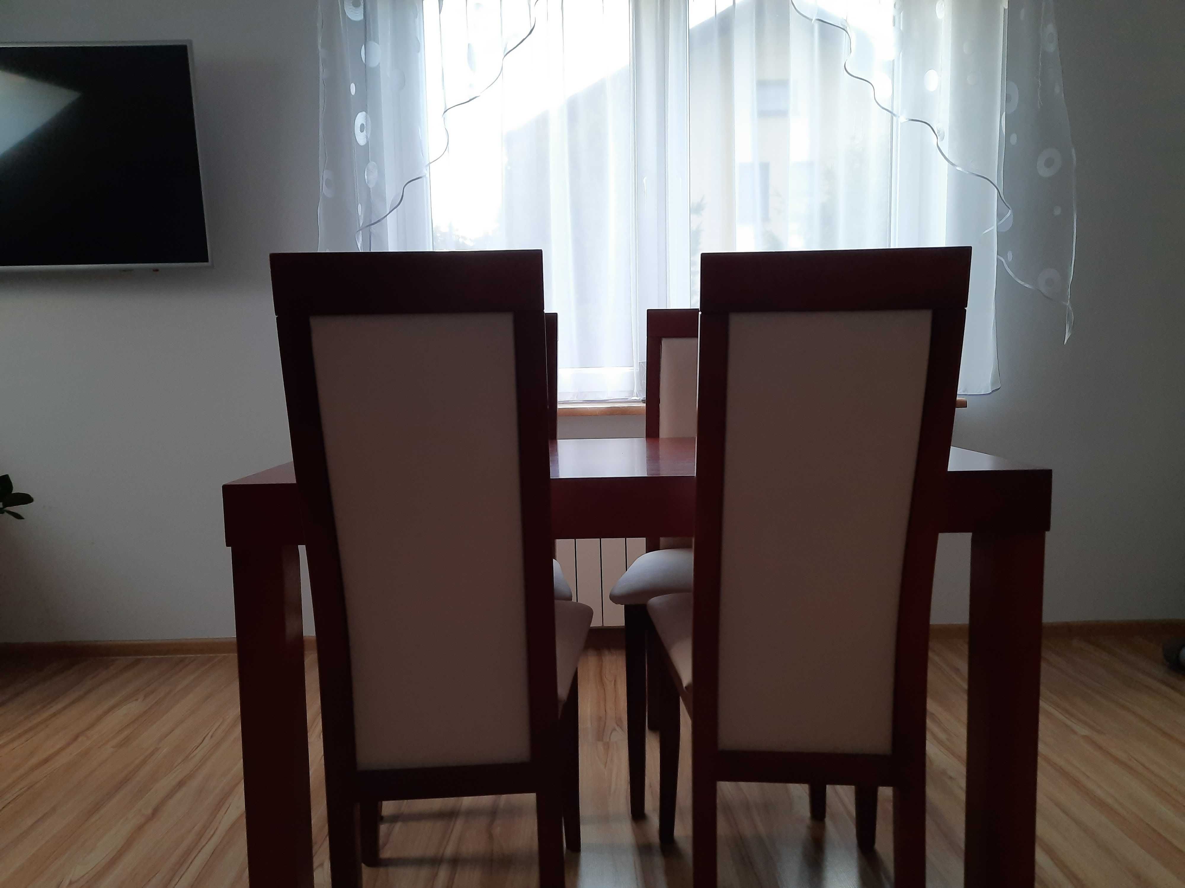 Stół kuchenny + 4 krzesła