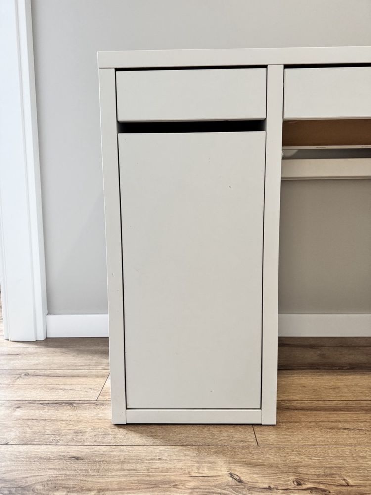 Biurko IKEA micke 105x50 Kraków , Stradom