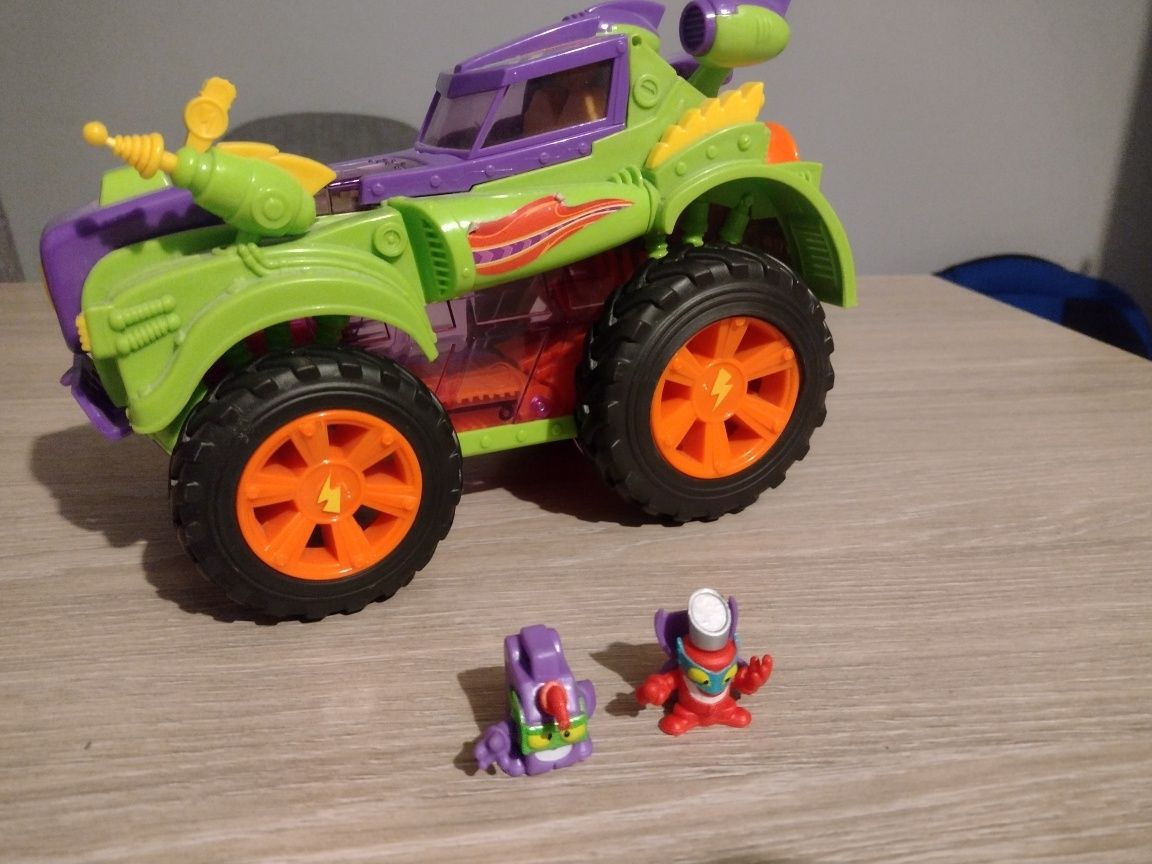 Superzings pojazd Monster Roller Hydro Truck + 2 figurki zings