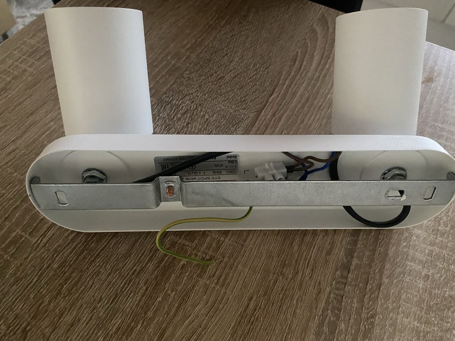 Kinkiet scienny dwużarowkowy led