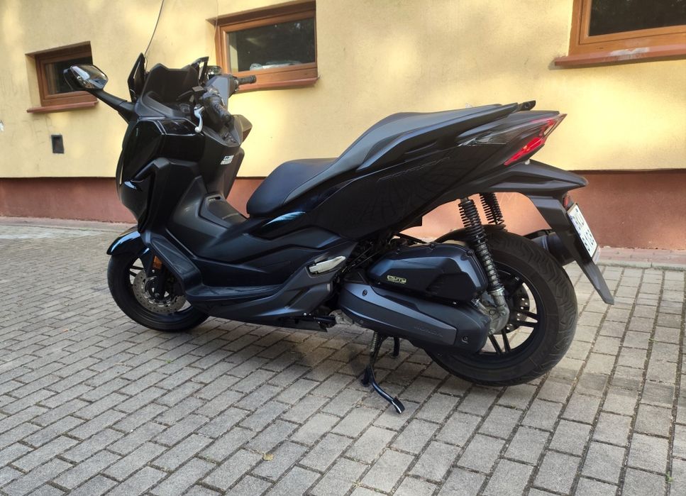 Honda Forza 125 rok 2018 przebieg 15 tyś.