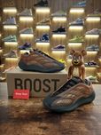 Кросівки Adidas Yeezy 700 v3 Cooper Fade