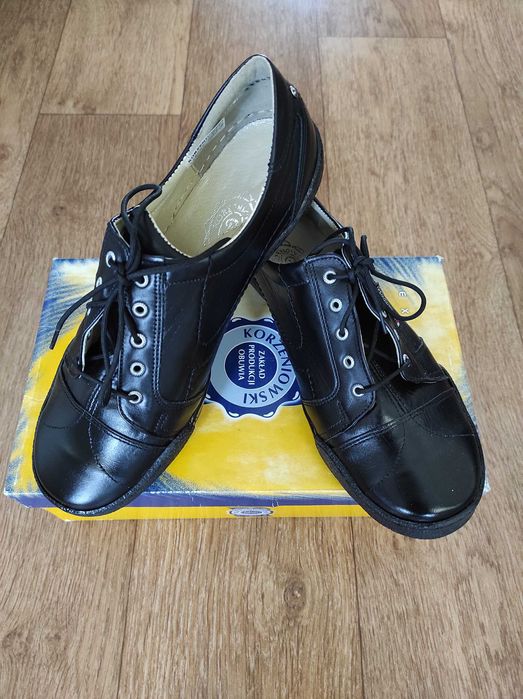 Продам новые кожаные женские туфли