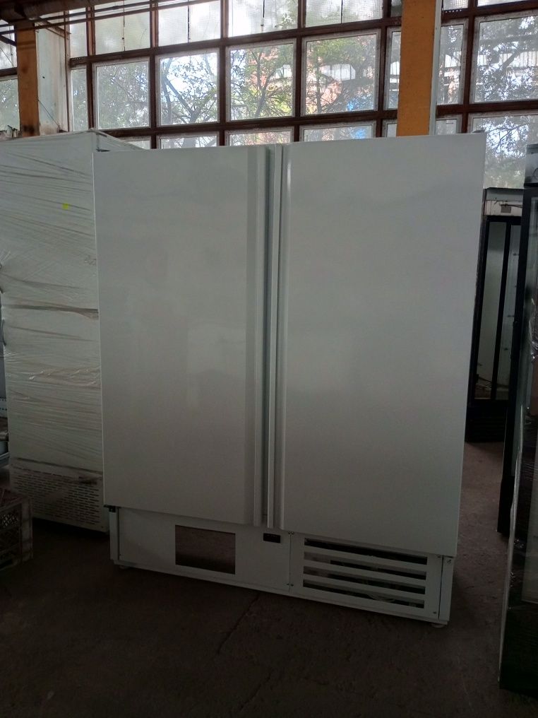 Холодильна щафа після реставрації
