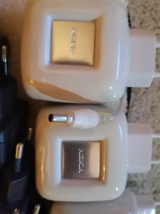 Carregador telemóvel Nokia