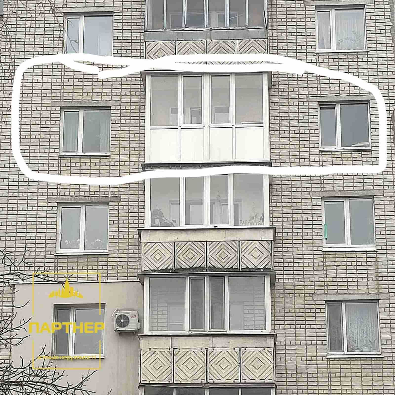 Продам трикімнатну квартиру Кременчук. Працюємо по Є Оселя