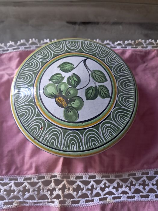 Caixa em porcelana
