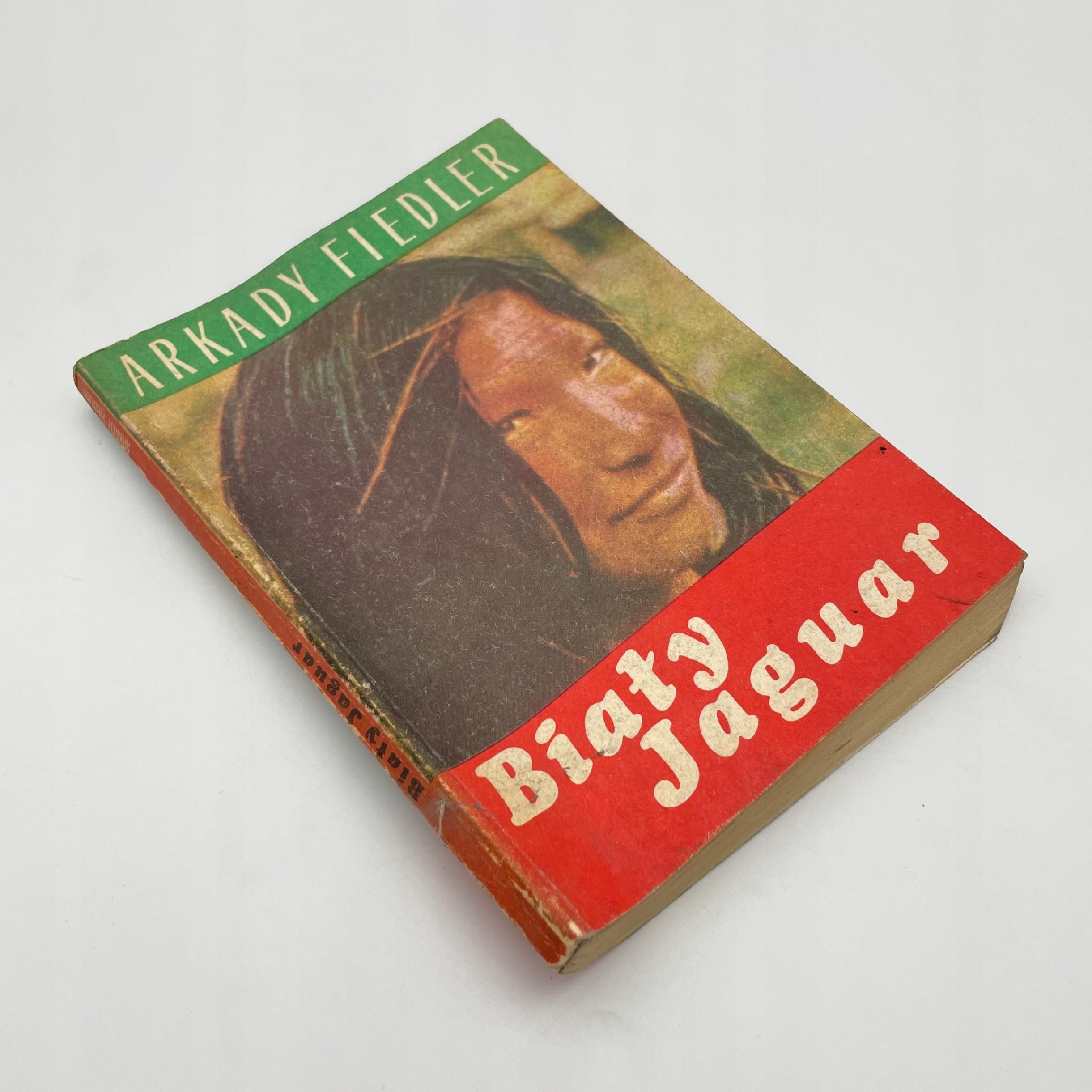 Biały Jaguar A Fiedler X13737