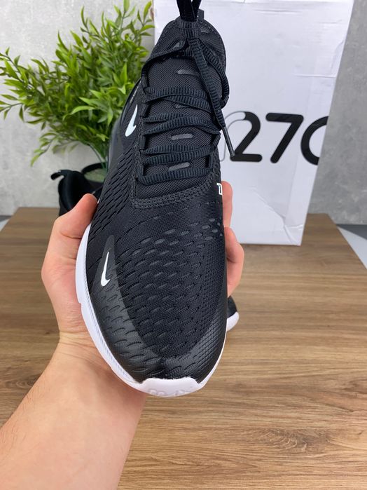Buty męskie Nike Air Max 270 r. 43 – dynamiczne sneakersy