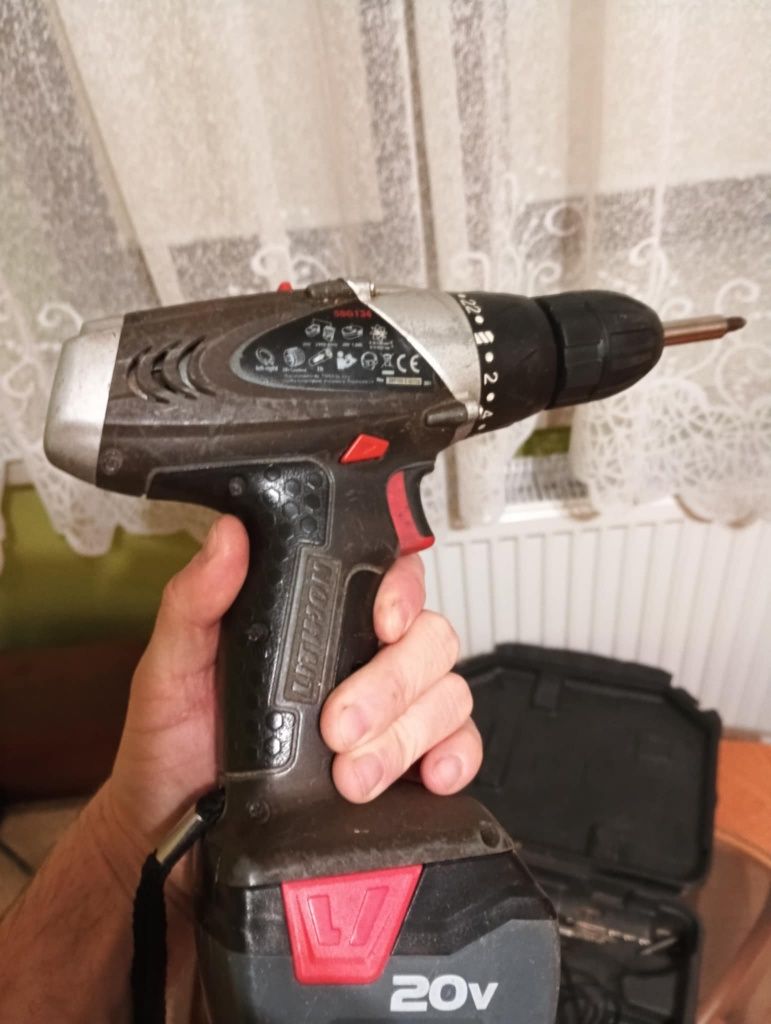 Wkrętarka akumulatorowa 20V graphite