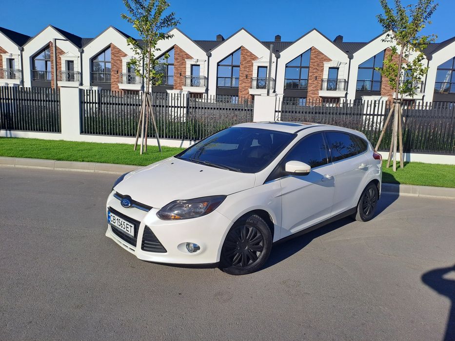 Продам авто FORD Focus Titanium