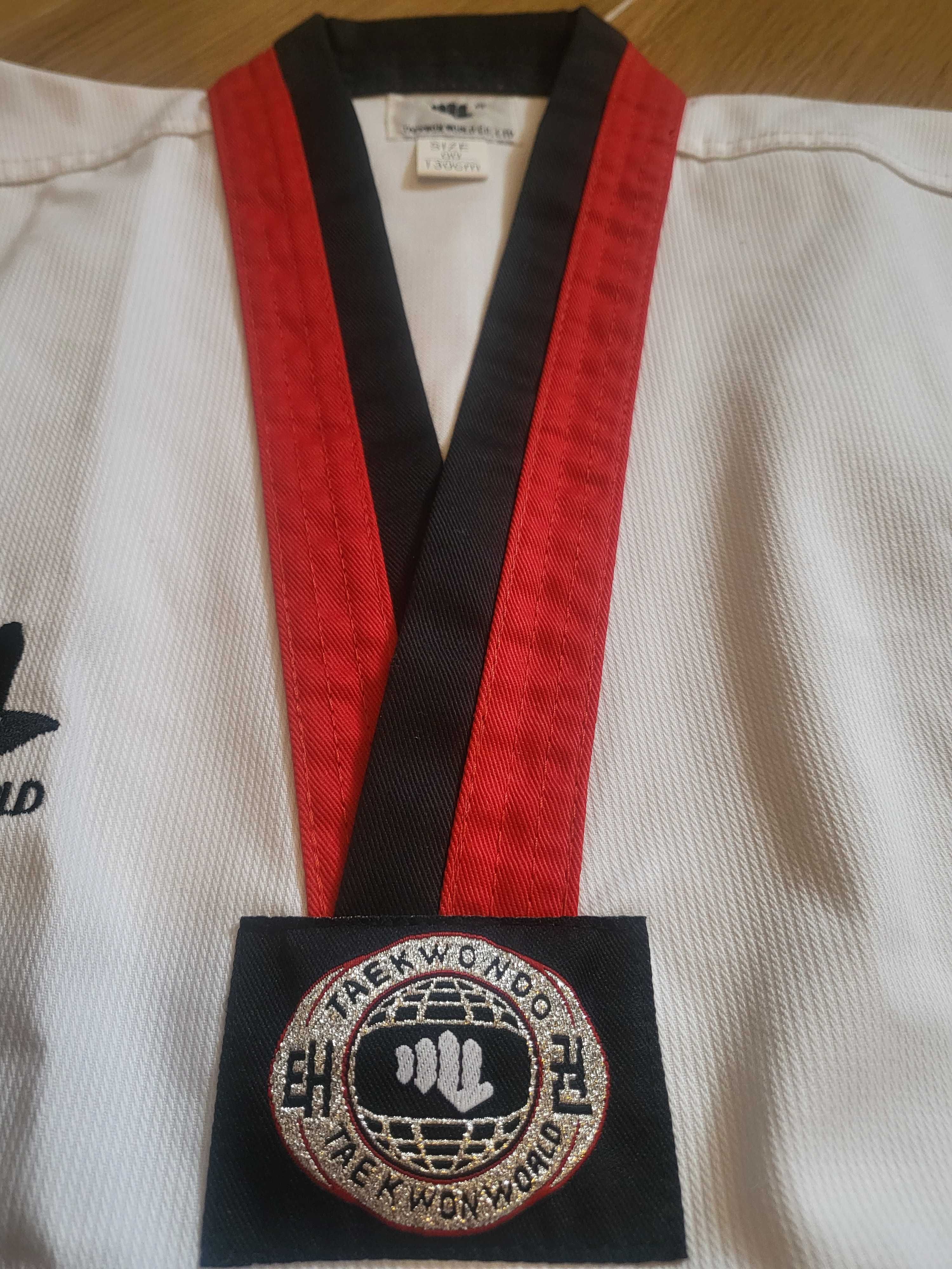 Taekwondo strój dla dziecka