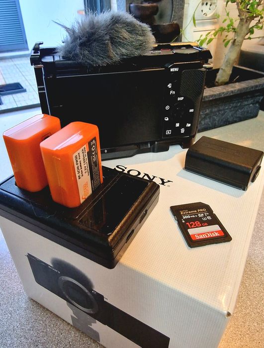 Máquina fotográfica Sony ZV-E10