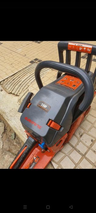 Vendo motosserra está a funcionar bem .