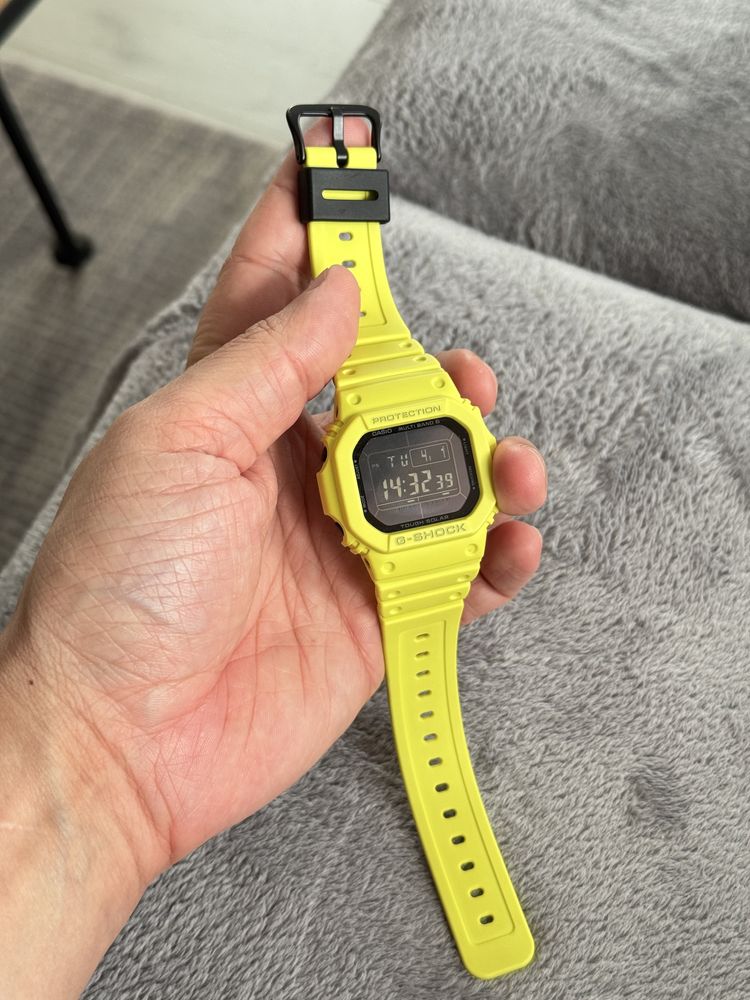 Zegarek Casio G-Shock GW-M5610