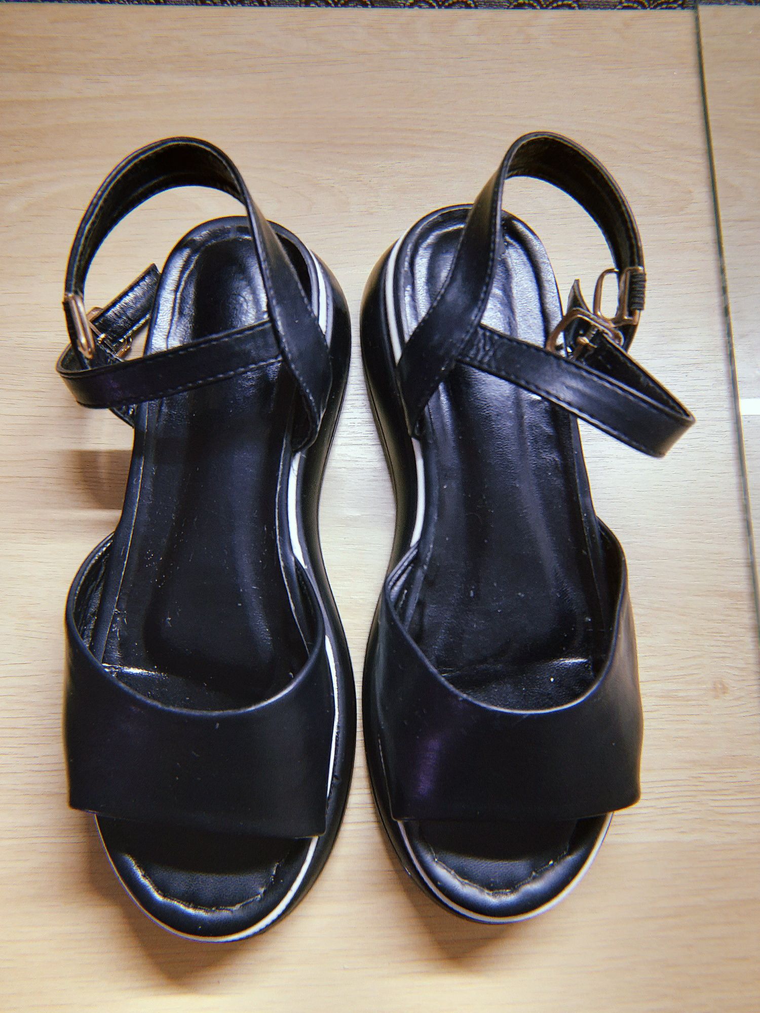 Кроссовки и босоножки |40 размер | обувь женская