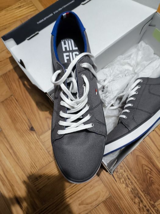 Sapatilha cinzenta Tommy Hilfiger 42