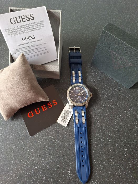 Zegarek Guess W0366G2