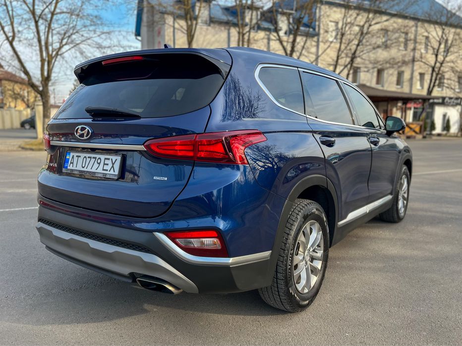 Hyundai SantaFe 2.4 бензин