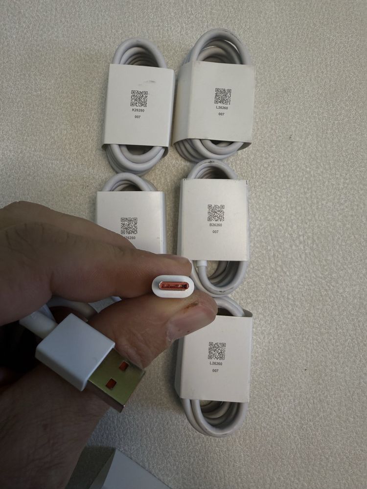 Нові USB кабеля Турбо швидкі оригінал з комплекту