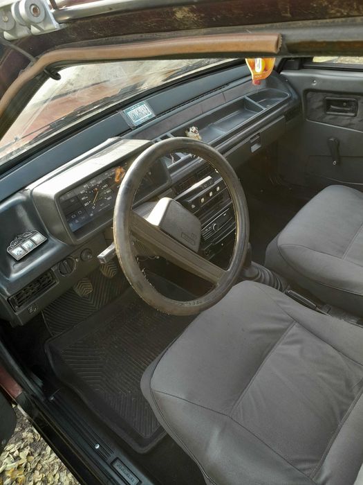 Автомобіль Ваз 2109