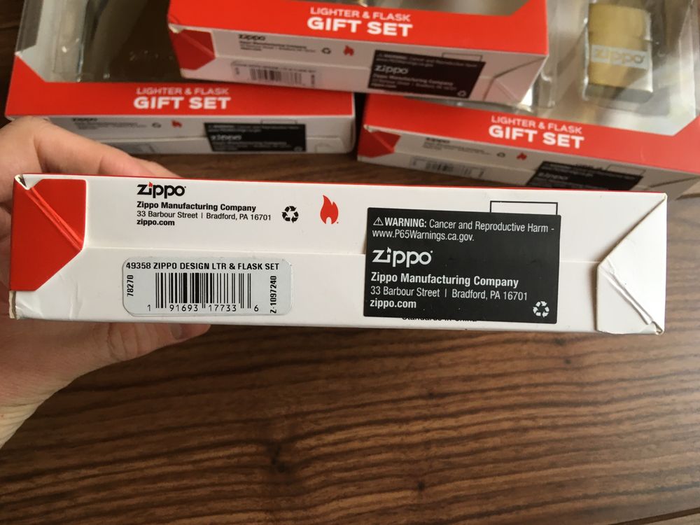 Набор Zippo Brushed Chrome 200 и Zippo 3oz Flack, Зажигалка и фляга