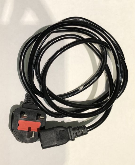 PC Power Cable – UK/RU Plug/Socket (United Kingdom)64550997260802121