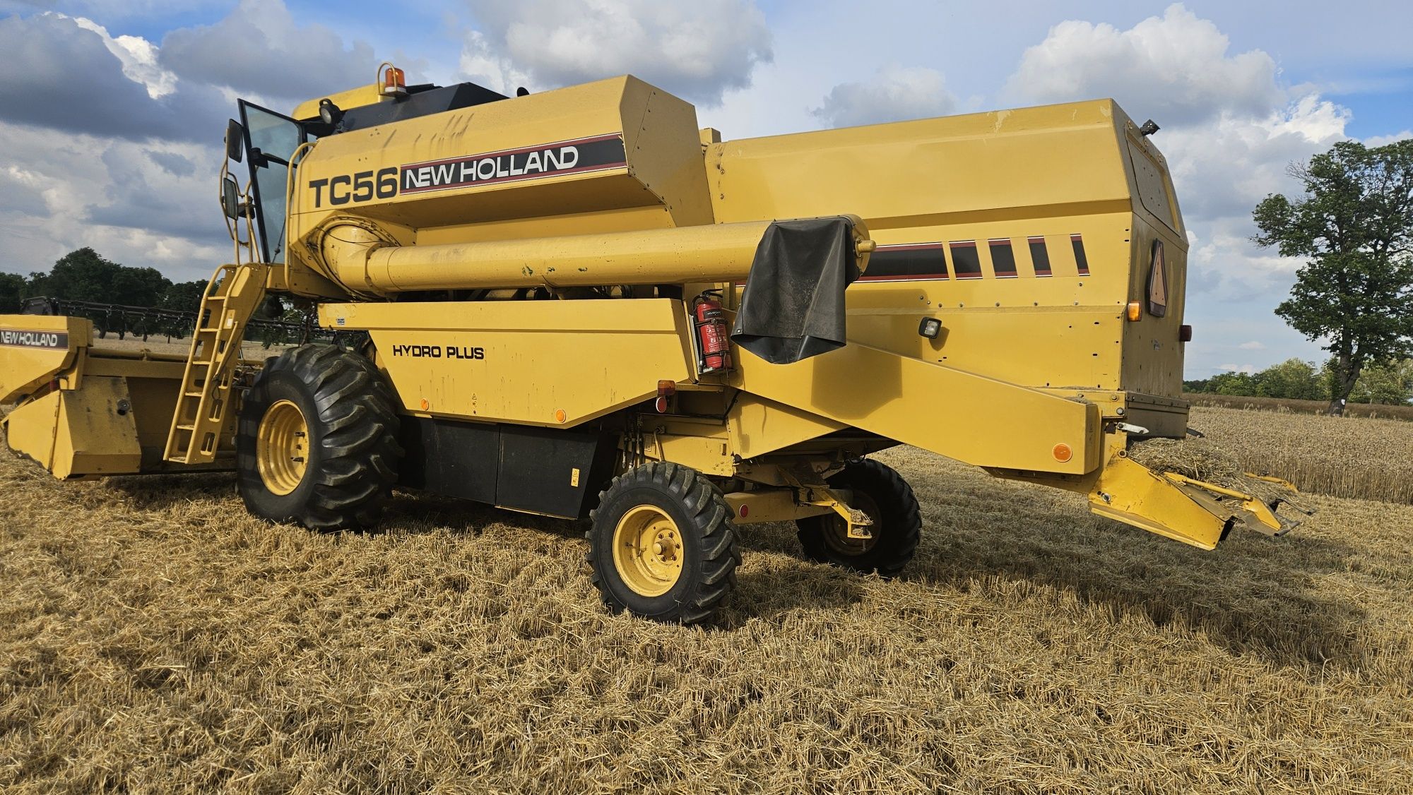 New Holland TC 56 Hydro plus
