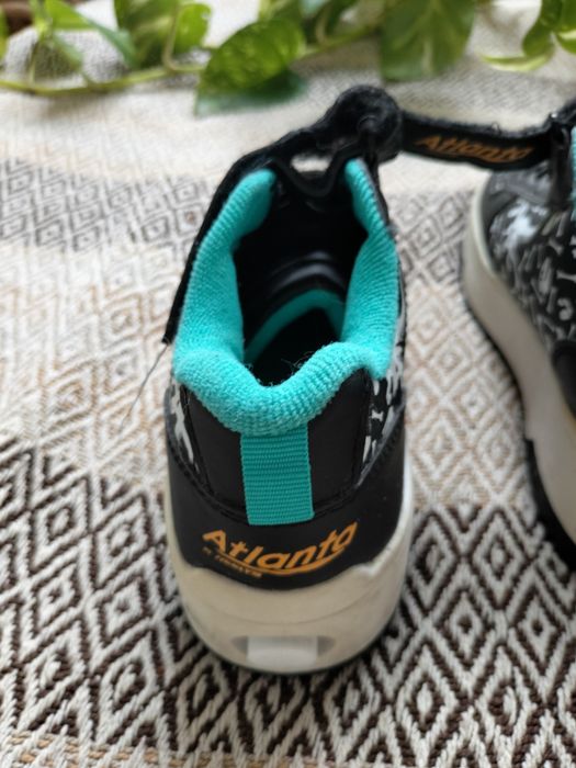 Buty 32 sportowe na rolkach  sneakersy Atlanta Heelys pop butorolki