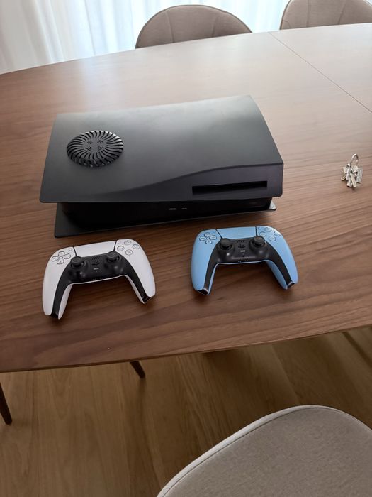 Vendo ps5 modelo lançamento com upgrade ssd