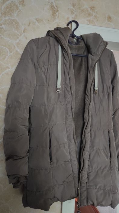 Куртка пуховик розмір М.