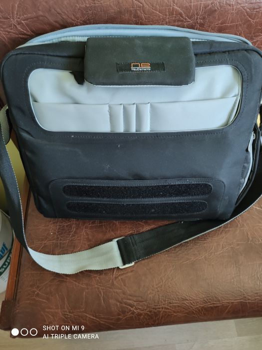 Продаю ноутбук Тошиба(Сателит) под восстановление или на запчасти