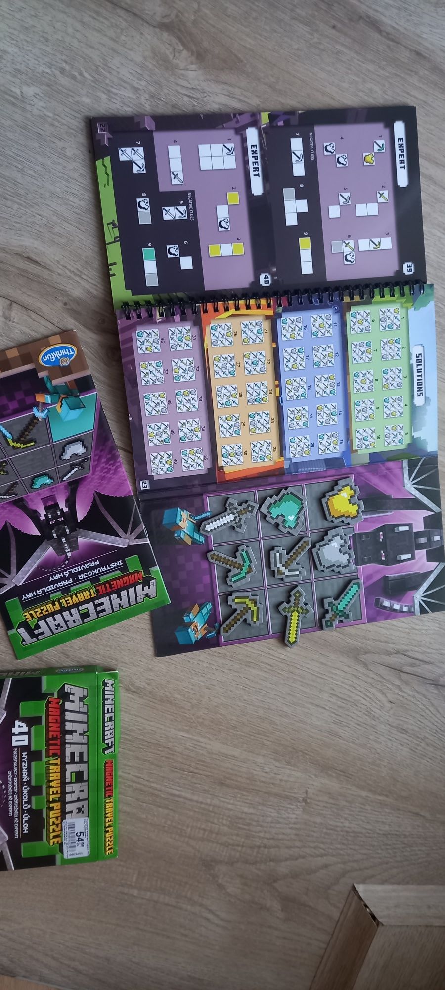 Minecraft magnetic travel puzzle