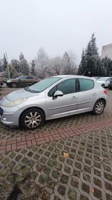 Sprzedam Peugeot 207 1.6 benzyna