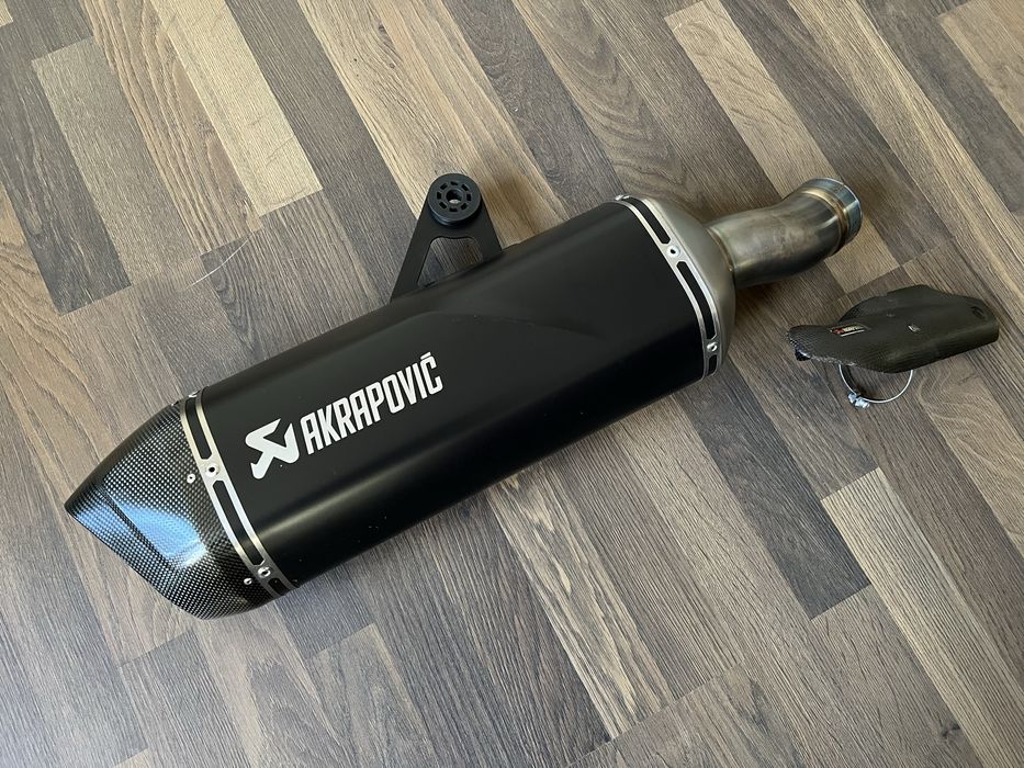 BMW R 1250 gs Akrapovic wydech tłumik