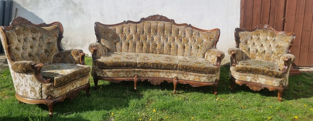 Kanapa i dwa fotele w stylu barokowym