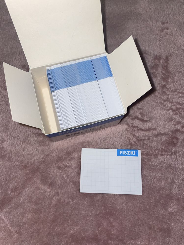 fiszki in blanco + etui na fiszki