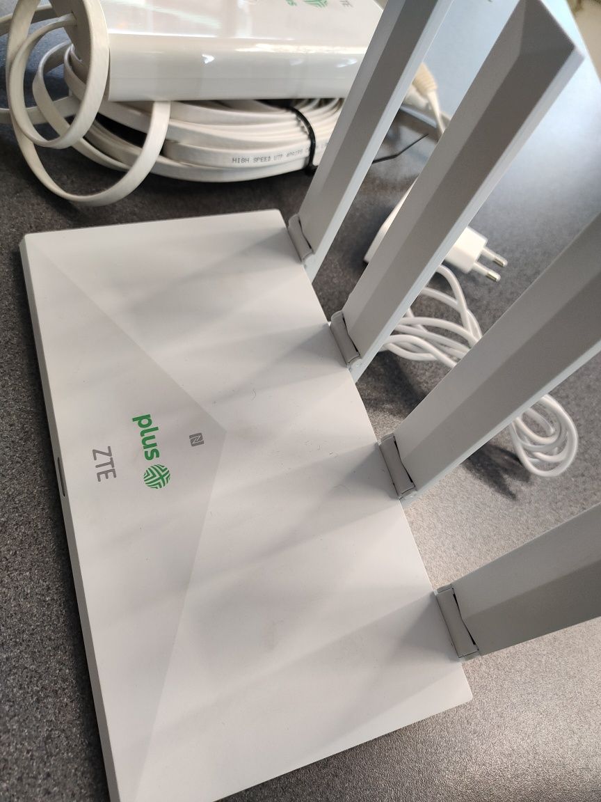 W2/ ZTE/ Router MC889+Router T3000 Zestaw 5G Slot SIM/ Gwarancja