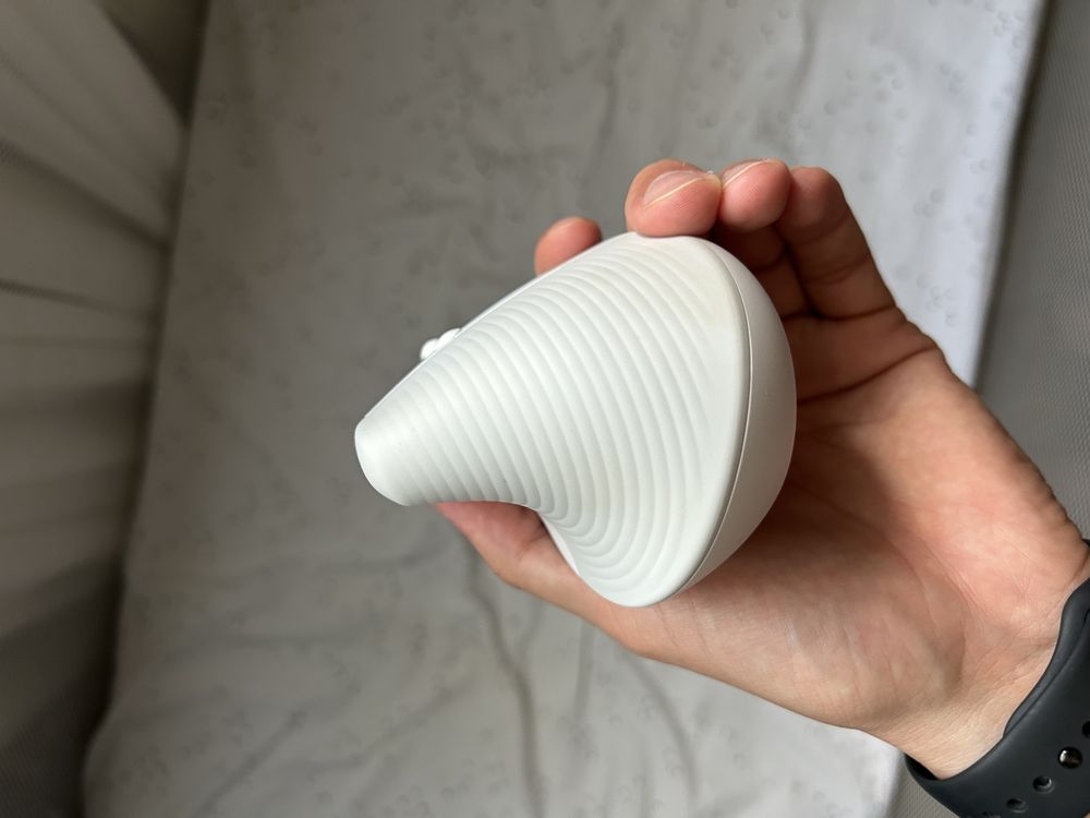 Миша Logitech Lift for Mac Vertical Ergonomic Mouse