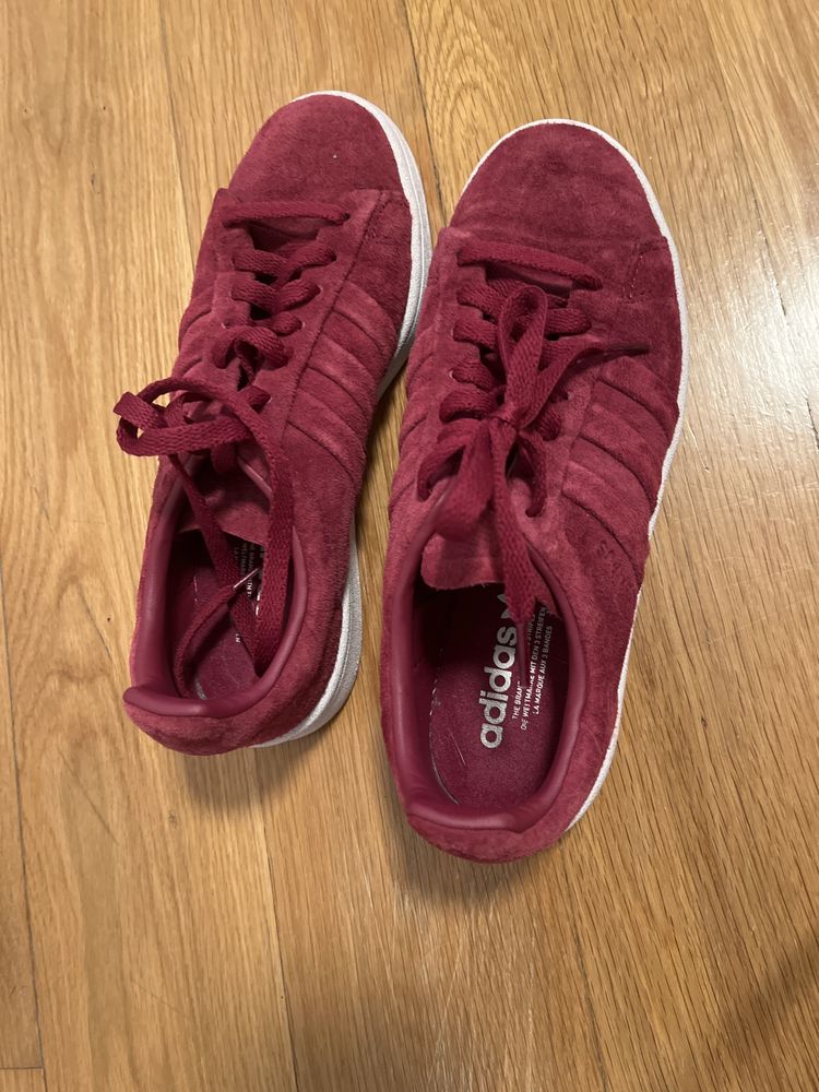 Tenis Adidas bourdeaux