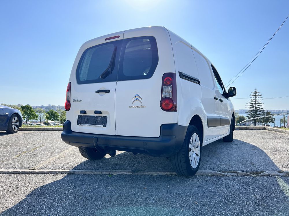 Citroen Berlingo 1.6 Out 2014 3 lugares 134 mil km