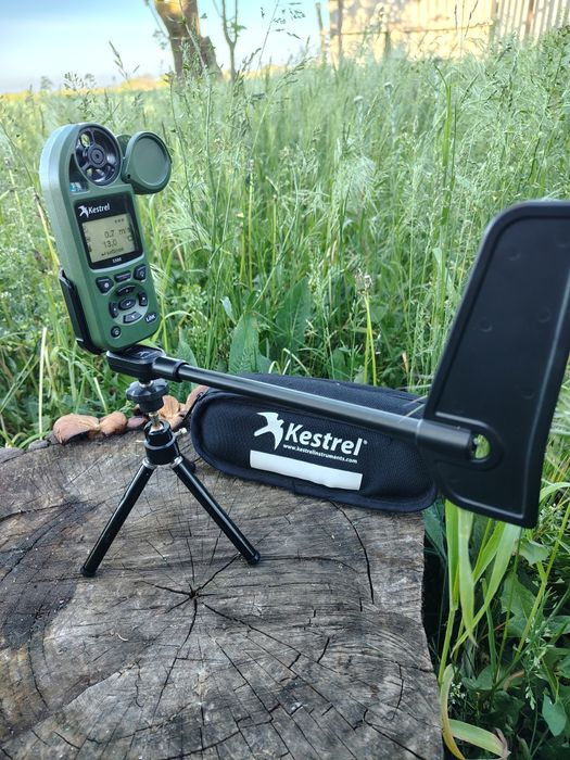 Kestrel 5500 метеостанція