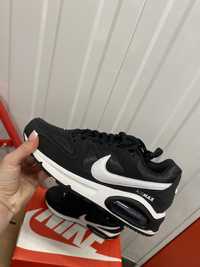 Nike aie max command buty