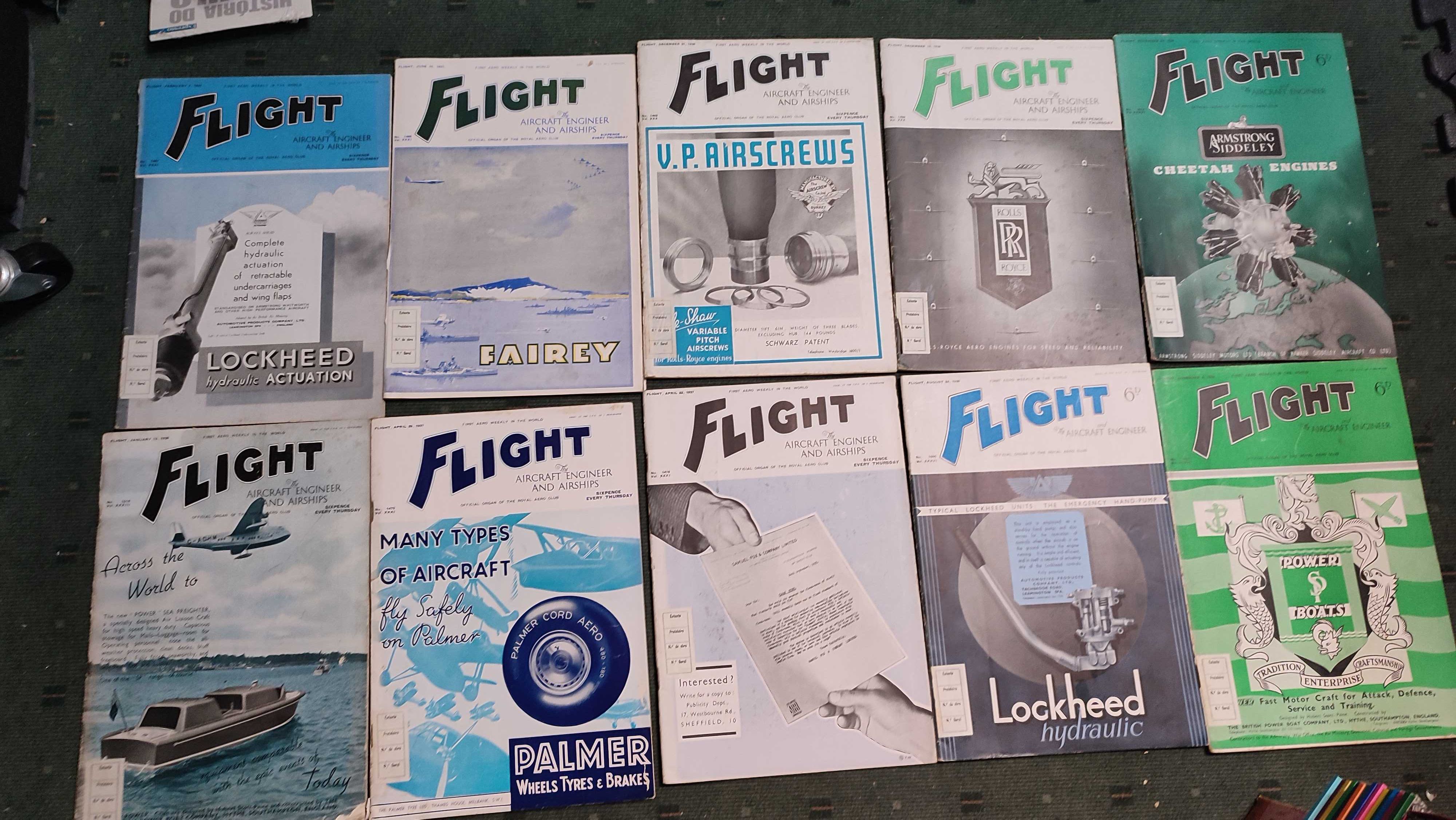 Lote 18 Revistas Flight - Anos 30
