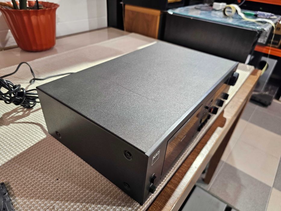 Касетна дека NAD 6325