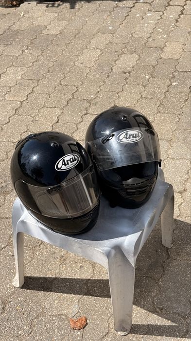Capacetes arai bom estado
