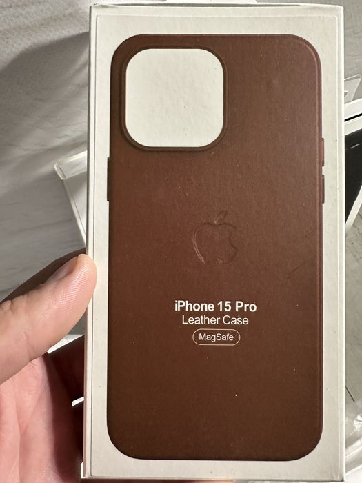 Чехол кожаный MagSafe iPhone все модели